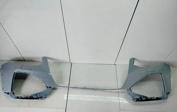 Audi Q2 - Front bumper 81A807437G