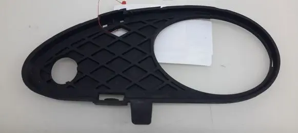 Mercedes-Benz C W203 Front bumper lower grill A2038850523