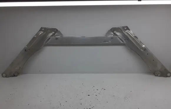 BMW 5 G30 G31 G38 Radiator support slam panel bracket 3C740852206