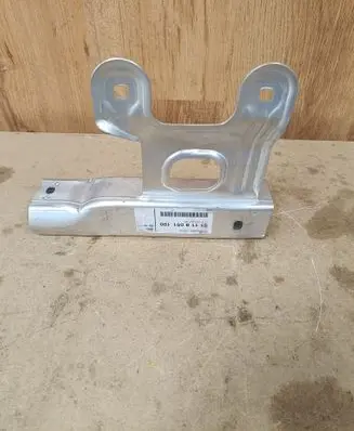 BMW 4 F32 F33 Front bumper mounting bracket 51118051190