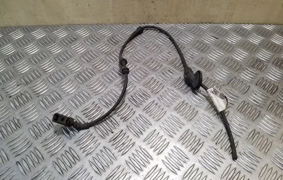Audi A3 S3 8P Rear ABS sensor wiring 1K0927904Q