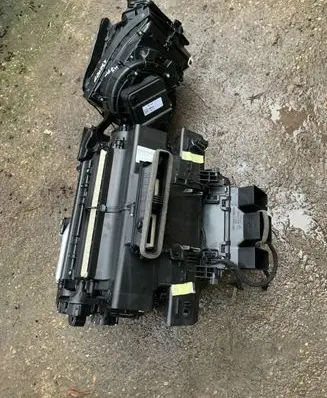 Audi A4 S4 B9 Interior heater climate box assembly 