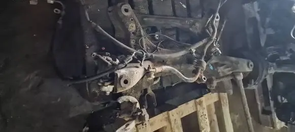 Citroen C5 Front subframe