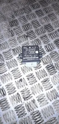 Audi A6 S6 C6 4F Light module LCM 8P0907357C 5LA00837922