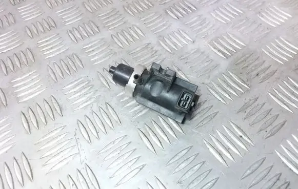 Volkswagen Golf IV Turbo solenoid valve 1H0906627 72190320