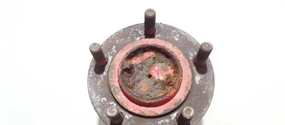 Mitsubishi Eclipse Rear wheel hub