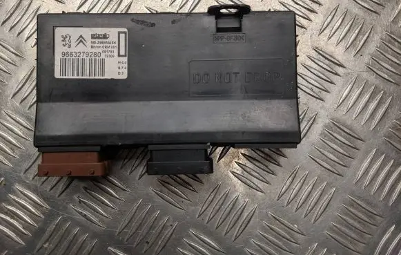 Peugeot 607 Seat control module 9663279280 091793 MSZ9B5MASK