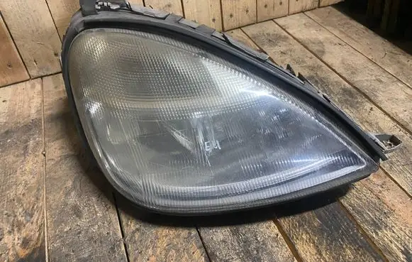 Mercedes-Benz A W168 Headlight/headlamp a1688200261 1688200261