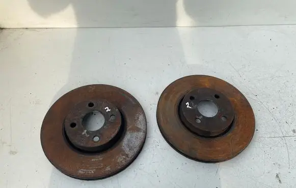 Toyota Corolla Verso E121 Front brake disc