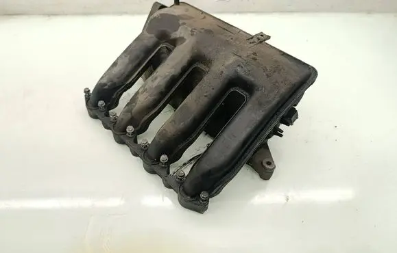 Land Rover Freelander Intake manifold 2247586