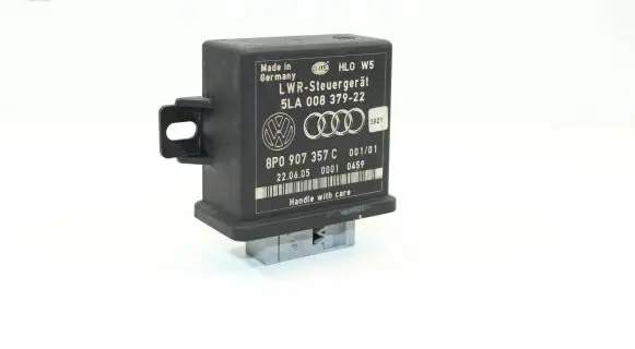 Audi A6 S6 C6 4F Light module LCM 8P0907357C 5LA00837922