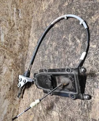 Jeep Compass Gear shift cable linkage 68260501AA 68255456AA