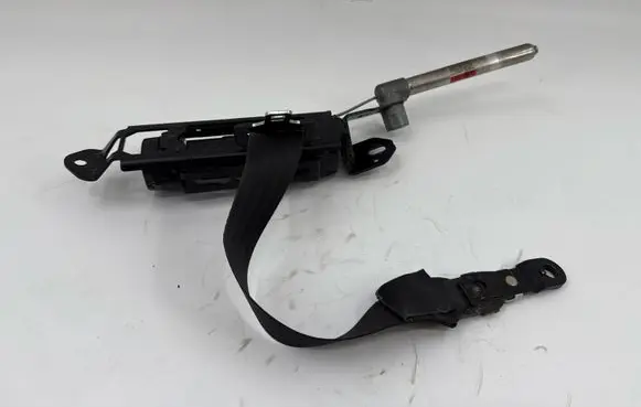 Volvo S60 Front seatbelt 30662740