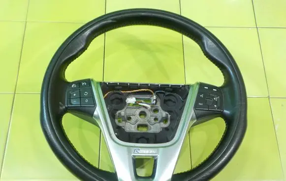 Volvo V60 Steering wheel 17AB61