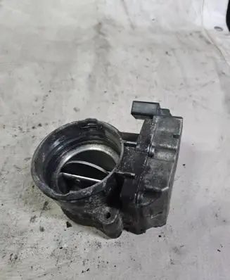 Audi A6 S6 C5 4B Throttle valve 059128063E A2C53364206