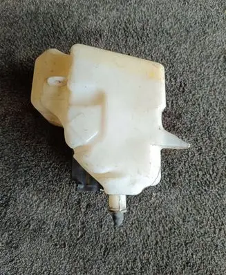 Mazda 626 Windshield washer fluid reservoir/tank 860141214