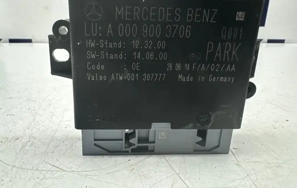 Mercedes-Benz E W212 Parking PDC control unit/module A0009003706