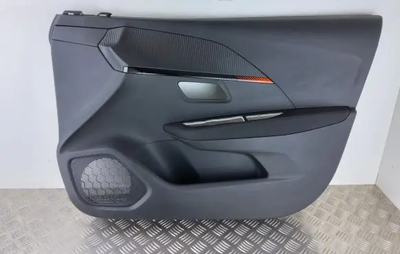 Peugeot 208 Front door card panel trim 98301560ZD