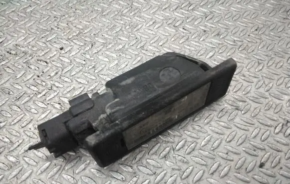 Nissan Primera Number plate light 2KA008224