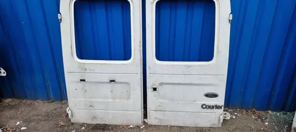 Ford Courier Rear door