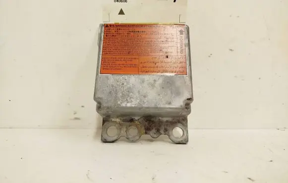 Nissan X-Trail T30 Airbag control unit/module 988208H405 040606
