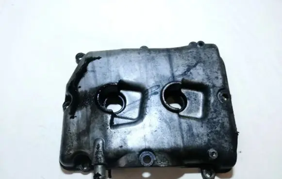Subaru Legacy Rocker cam cover 