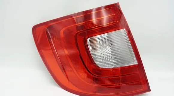 Skoda Superb B6 (3T) Rear/tail lights 3T9945095L