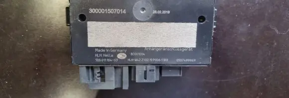 Volkswagen PASSAT B8 Tow bar trailer control unit/module 5Q0907383L