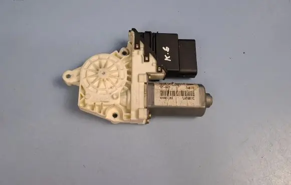 Rear door window regulator motor