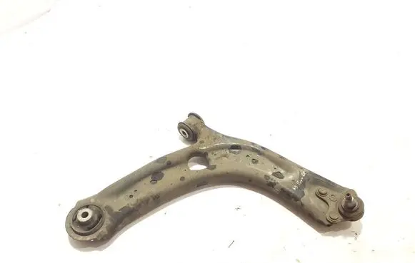 Volkswagen PASSAT B8 Front lower control arm/wishbone 3Q0407152E