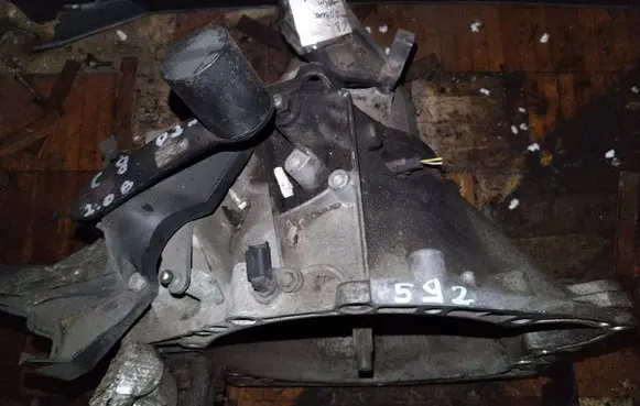 Citroen C8 Manual 5 speed gearbox 9431337021