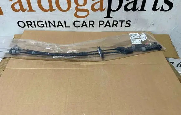 Hyundai Tucson TL Gear shift cable linkage 43794D7300