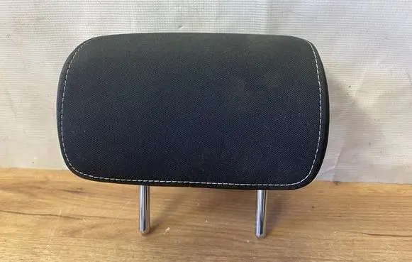 Skoda Octavia Mk4 Rear seat headrest