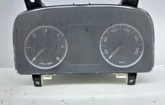 Land Rover Range Rover Sport L320 Speedometer (instrument cluster) AH2210849EJ