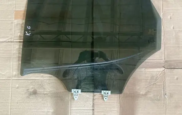 Nissan Qashqai Rear door window glass 43R001595 AS3M5532DOT682 E000199