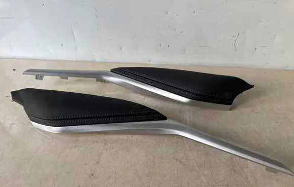 BMW i4 Other center console (tunnel) element 7911037 7911036