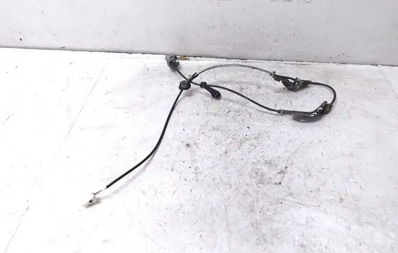Toyota Avensis T270 Rear ABS sensor wiring