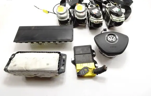 Volkswagen PASSAT B8 Airbag set BFABAB