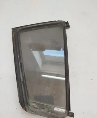 Mazda 3 I Rear vent window glass BN8V72661A