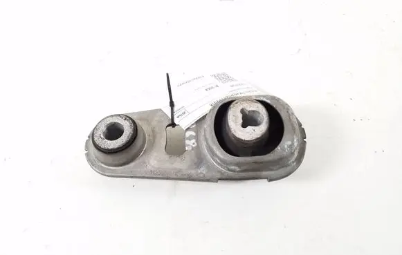 Renault Kadjar Gearbox mount 112383734R