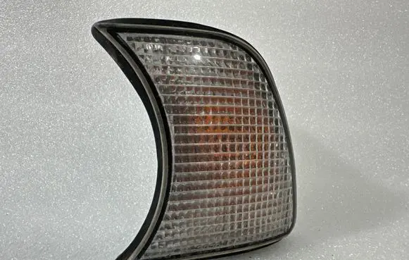 BMW 5 E34 Front indicator light 969798 183270B