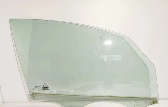 KIA Venga Front door window glass four-door 43R00351 DOT618AS2M321