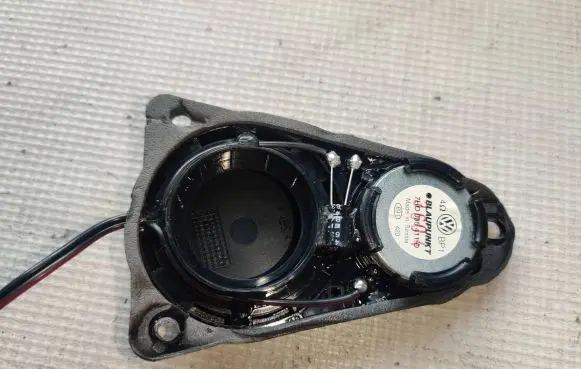Volkswagen Transporter - Caravelle T5 Panel speaker 7H0035411D