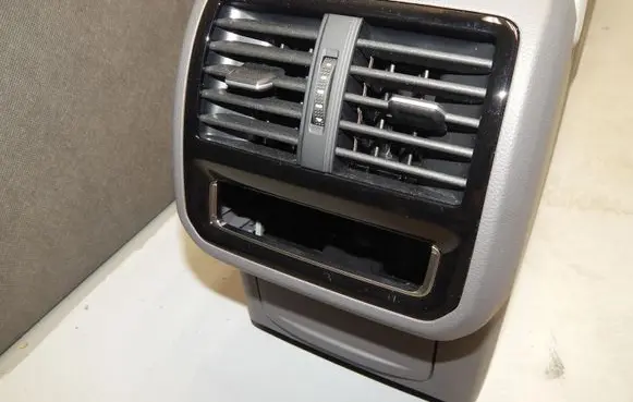 Volkswagen Arteon Center console