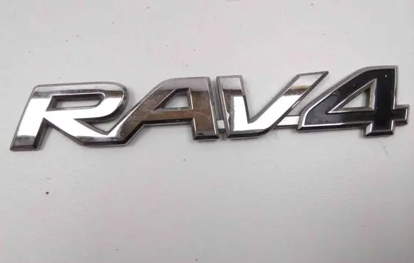 Toyota RAV 4 (XA30) Manufacturers badge/model letters 