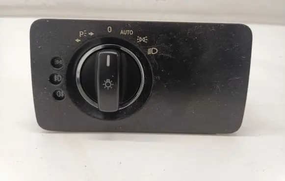 Mercedes-Benz R W251 Light switch A2515454604