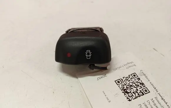 Renault Megane I Central locking switch button 841242