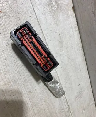 Ford Focus ABS module connector plug 