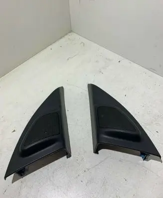 Volvo S80 Front door high frequency speaker 30781066 30781065
