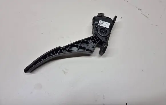 Chrysler Town & Country V Accelerator throttle pedal 05281225AC